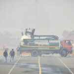 рджрд┐рд▓реНрд▓реА-NCR рдореЗрдВ GRAP-3 рд▓рд╛рдЧреВ, AQI 400 рдХреЗ рдкрд╛рд░; рдЬрд╛рдирд┐рдП рдХреНрдпрд╛-рдХреНрдпрд╛ рдкреНрд░рддрд┐рдмрдВрдз рдФрд░ рд╕рд░рдХрд╛рд░ рдХреА рддреИрдпрд╛рд░реА