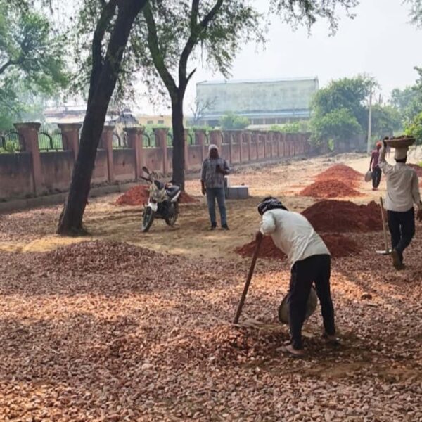 धरणीधर सरोवर के सौंदर्यीकरण कार्यों पर प्रशासन की&hellip;