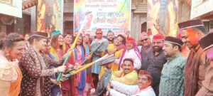 श्री वार्ष्णेय मंदिर में रंग भरनी एकादशी पर&hellip;