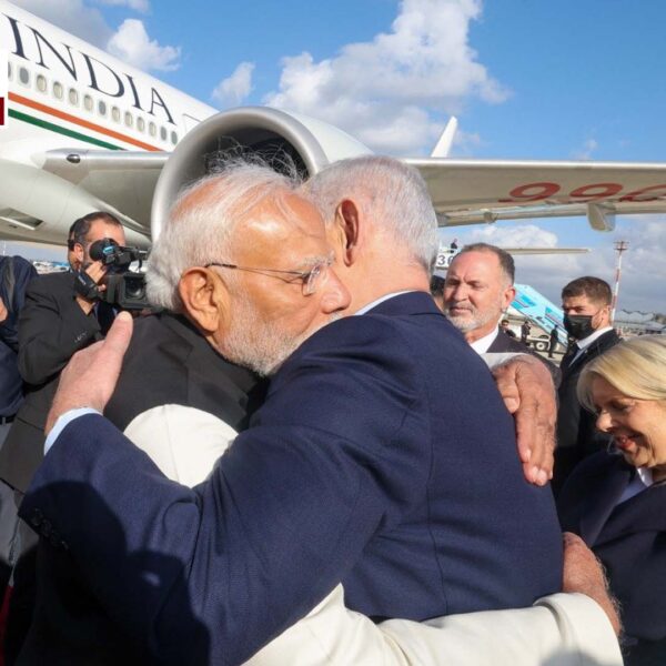 इजराइल यात्रा के बाद भारत लौटे प्रधानमंत्री मोदी,…