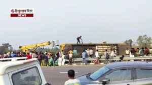पूर्वांचल एक्सप्रेसवे पर भीषण हादसा: डबल डेकर बस&hellip;