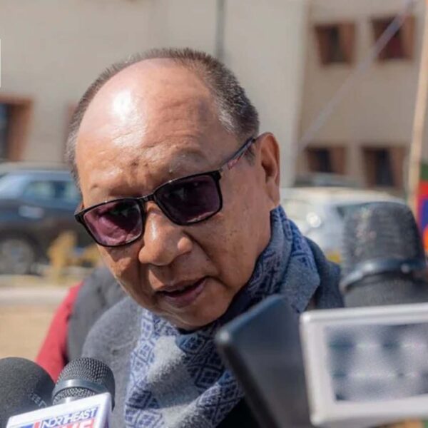 मणिपुर से राष्ट्रपति शासन हटा, शाम 6 बजे&hellip;