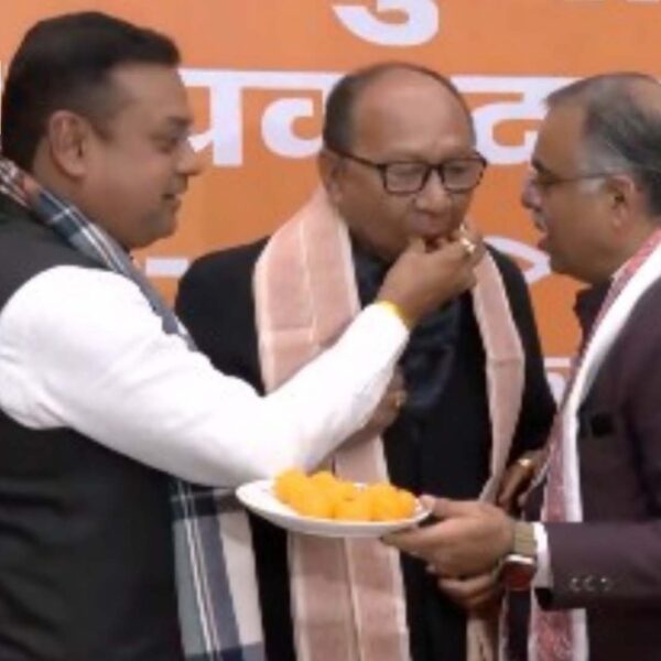 मणिपुर : युमनाम खेमचंद सिंह बने 13वें मुख्यमंत्री