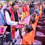 डिप्टी सीएम ने किया बटुकों का सम्मान, शंकराचार्य अविमुक्तेश्वरानंद ने किया स्वागत, योगी सरकार को अल्टीमेटम