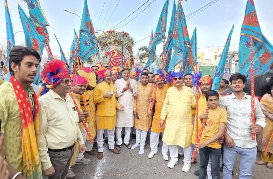 अलीगढ़ में भक्ति और उत्साह का अद्भुत संगम,श्री खाटू श्याम भव्य निशान यात्रा संपन्न