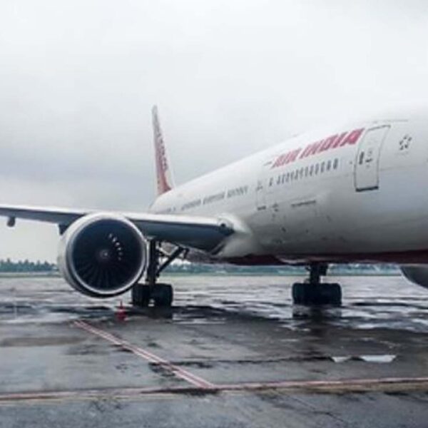 AAI ने एयरपोर्ट्स से मांगी फ्यूल डिटेल्स