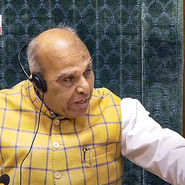 लोकसभा में हंगामा: कार्यवाही बाधित होने पर पीठासीन&hellip;