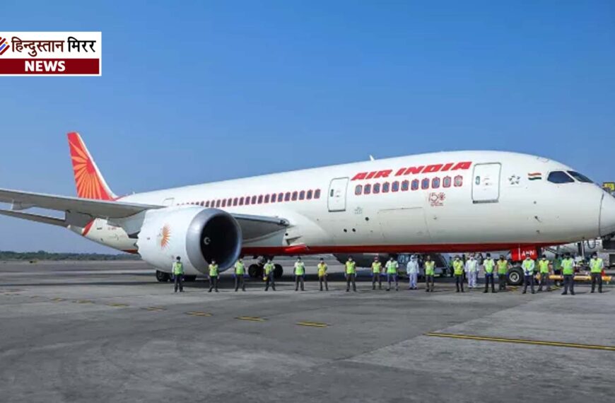 इजराइल-ईरान तनाव के बीच अबू धाबी से पहली फ्लाइट बेंगलुरु पहुंची