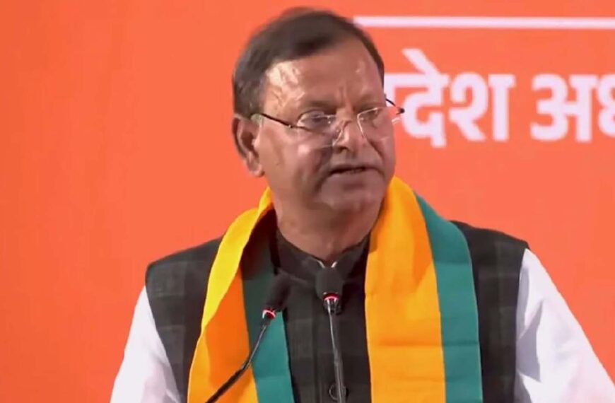 राजू पाल के हत्यारों को सिर आँखों पर बिठाने वाली सपा आज बिलबिला रही है -पंकज चौधरी