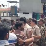 बंगाल में चुनावी हिंसा: BJP विधायक के घर बमबारी, CISF जवान घायल