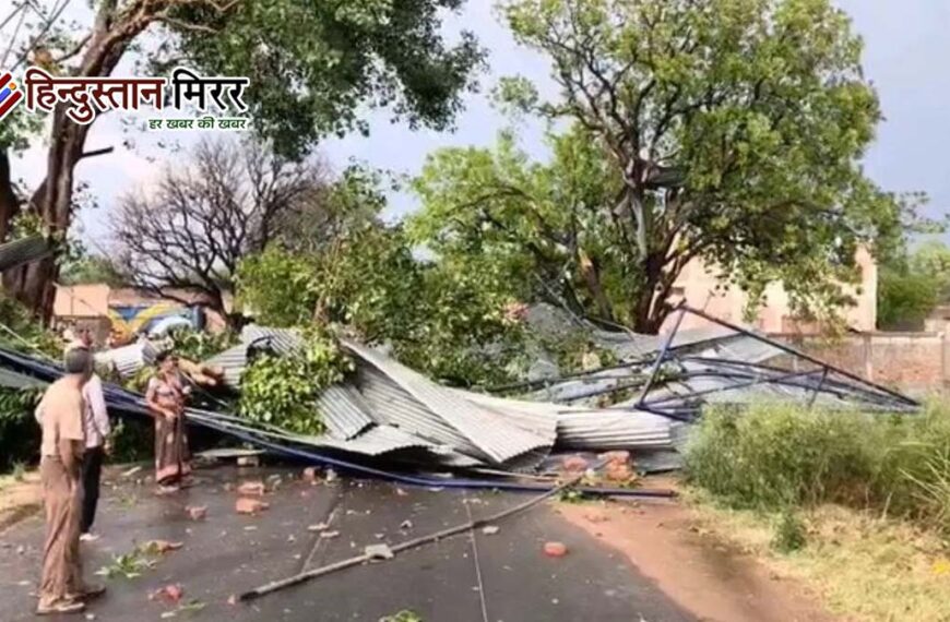 यूपी में आंधी-तूफान का कहर: 74 मौतें, 38 जिलों में येलो अलर्ट