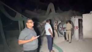 साकेत में ढही पांच मंजिला इमारत, 11 लोगों&hellip;