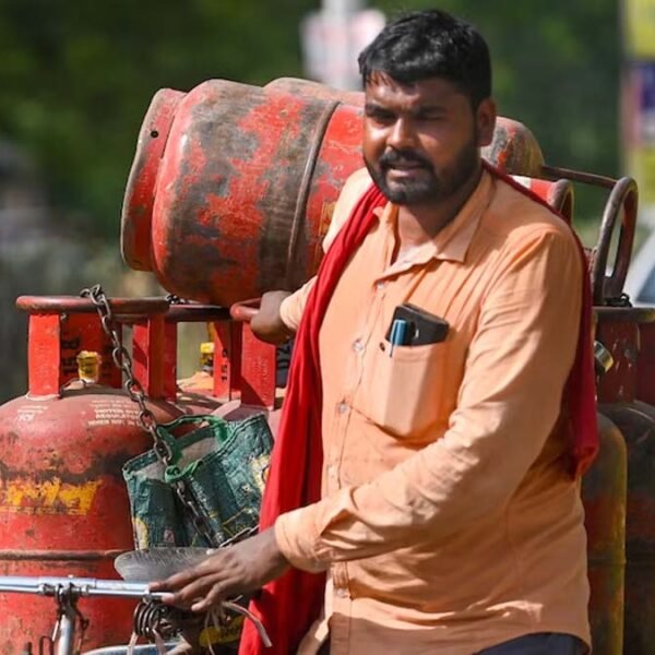 रसोई गैस महंगी: घरेलू एलपीजी सिलेंडर के दाम&hellip;