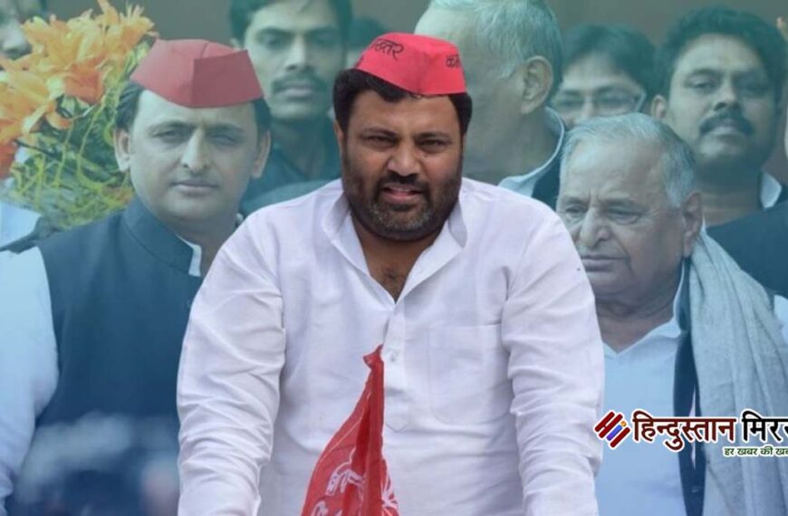 सपा में बड़ा फेरबदल: मुख्य सचेतक पद से कमाल अख्तर का इस्तीफा, 2027 चुनाव से पहले तेज हुई सियासी हलचल
