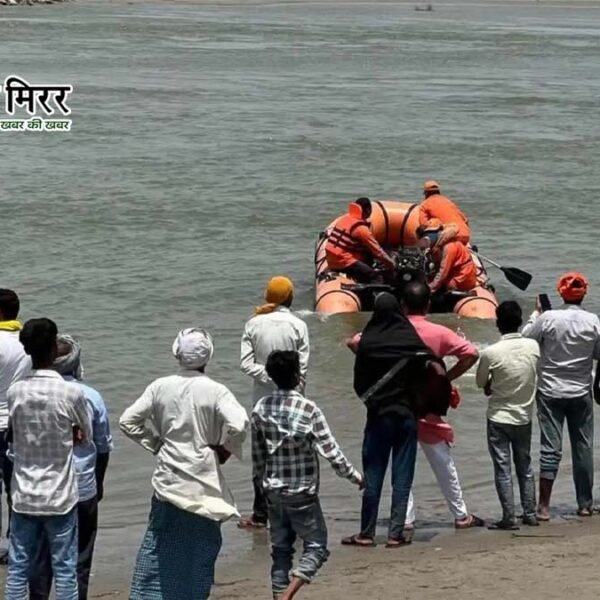 अयोध्या: बच्ची को बचाने उतरीं पांच महिलाएं सरयू&hellip;