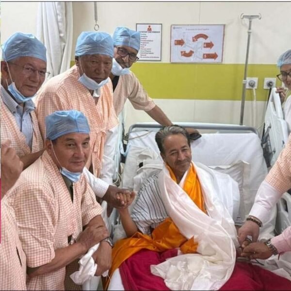 26 दिन बाद टूटा सोनम वांगचुक का अनशन,&hellip;