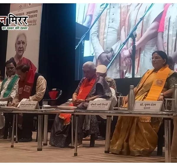 गोरखपुर यूनिवर्सिटी के हॉस्टलों की बदहाली पर भड़कीं&hellip;