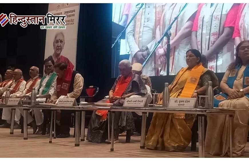 गोरखपुर यूनिवर्सिटी के हॉस्टलों की बदहाली पर भड़कीं&hellip;
