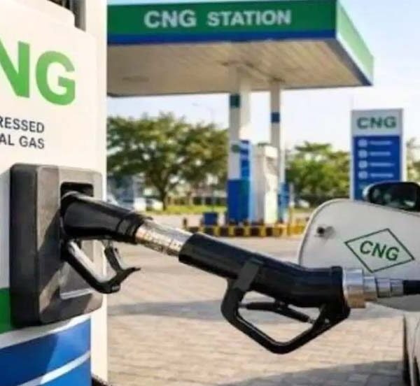 दिल्ली-NCR में आज से महंगी CNG, ₹3.89 प्रति&hellip;