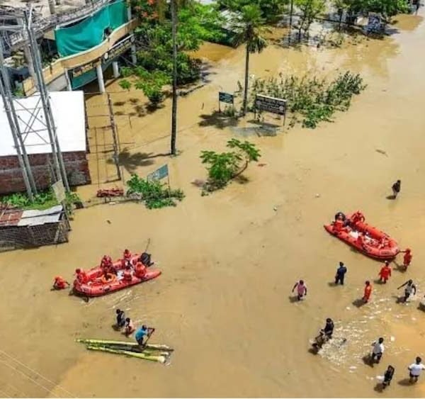 असम में बाढ़ का कहर: 82 से अधिक&hellip;