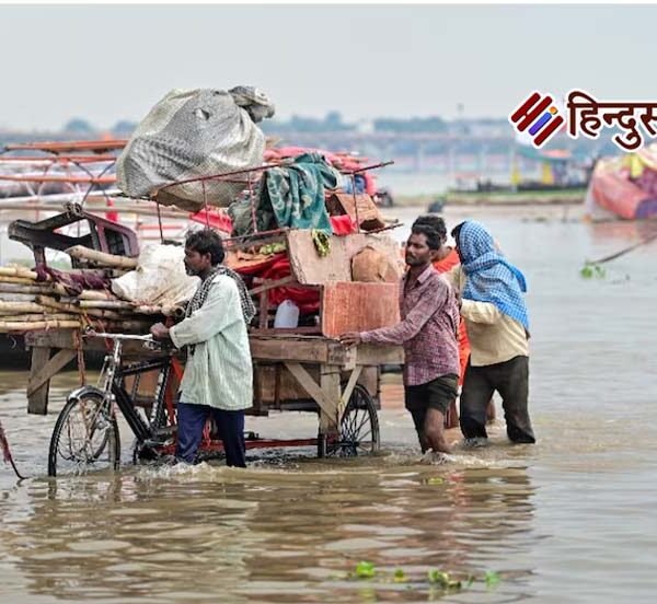 नदियां उफान पर, गांवों में पानी, यूपी के&hellip;
