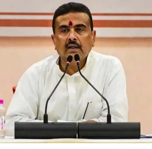 बंगाल में 60 हजार नाबालिग डिलीवरी से हड़कंप,&hellip;