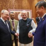 एक फ्रेम में मोदी-पुतिन और जिनपिंग, ब्रिक्स में दिखी ‘केमिस्ट्री’