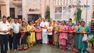 ईको फ्रेंडली गणेश प्रतिमा से घर में आती&hellip;